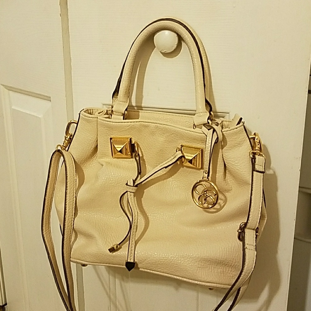 Jessica Simpson hand bag
